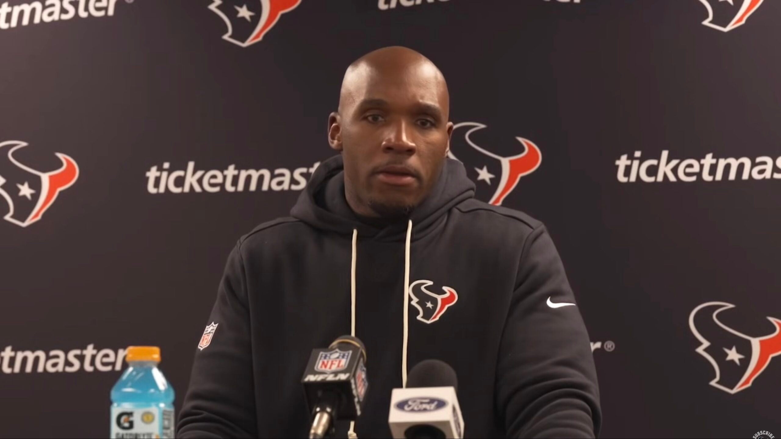 DeMeco Ryans speaks with reporters after the Texans beat the Steelers in the Wild Card round of the playoffs.
